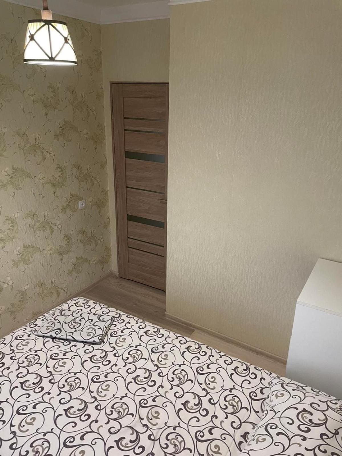 Автовокзал Apartamento Rivne Exterior foto